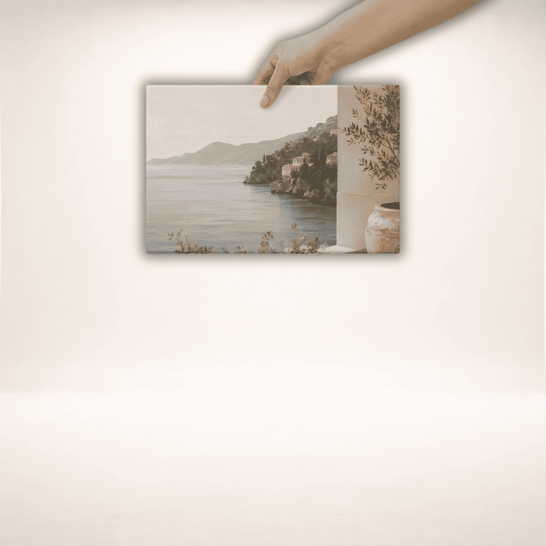 Amalfi Stillness Leinwandbild von Juliet 1496 im schmalen Querformat, von einer Hand gehalten