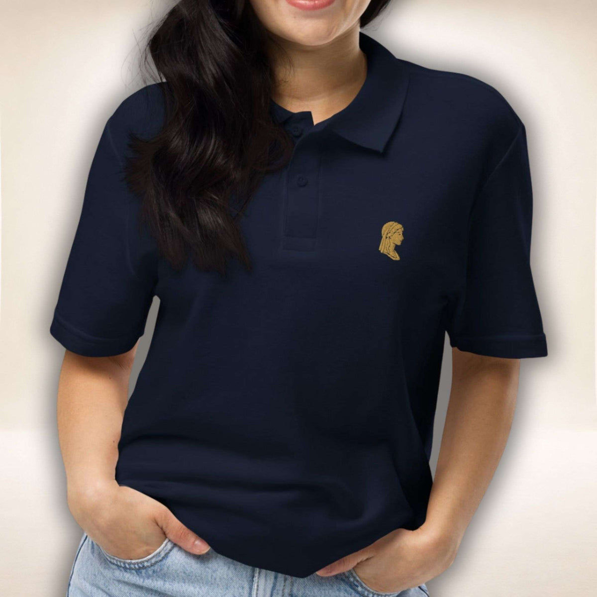 Juliet Silhouette Polo in Navy mit goldener Juliet-Stickerei