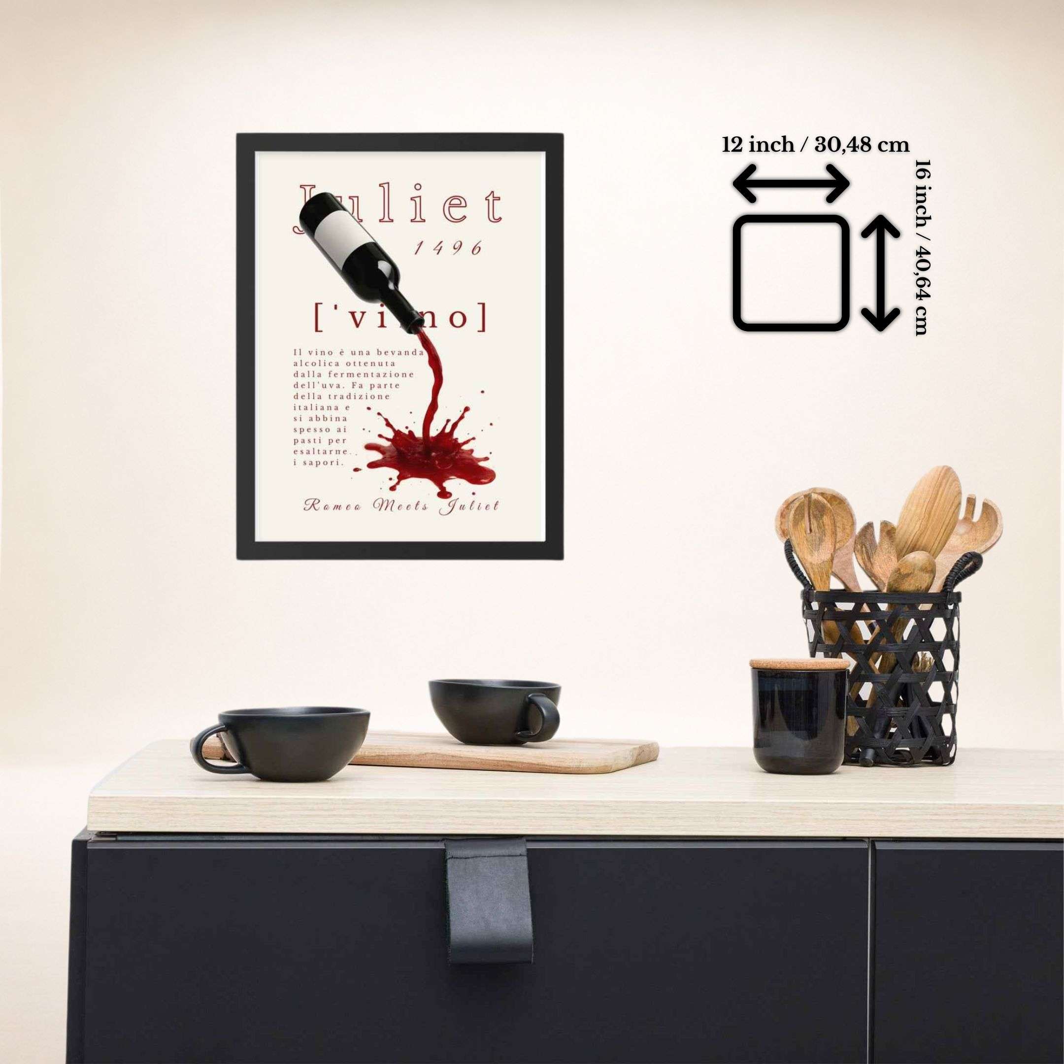 Vino Poster im schwarzen Rahmen über einer Küchenkommode, Format 12 × 16 Zoll
